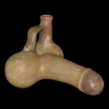 Vase phallique crmoniel
